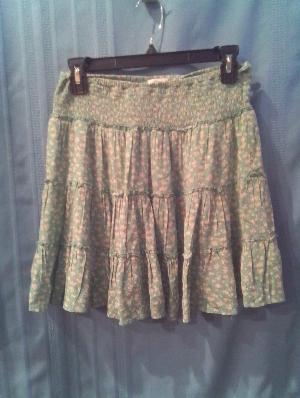 Light Green American Eagle Floral Tiered Women's Skirt